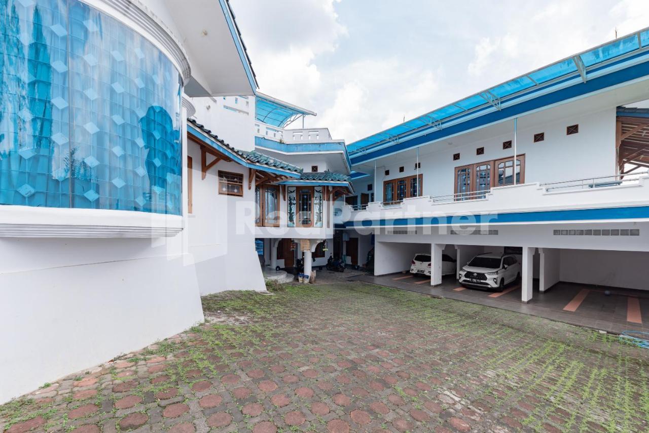 Biru Homestay Bandung Mitra Reddoorz المظهر الخارجي الصورة