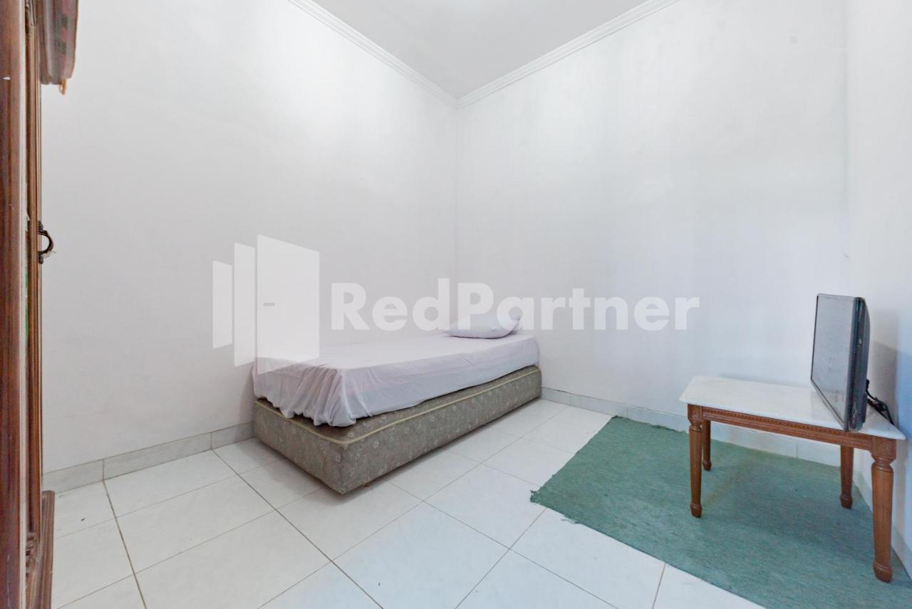 Biru Homestay Bandung Mitra Reddoorz المظهر الخارجي الصورة